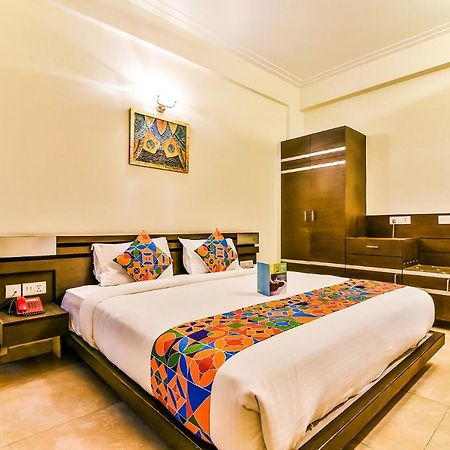Fabhotel Oasis Dlf Phase 3 Gurgaon Dış mekan fotoğraf