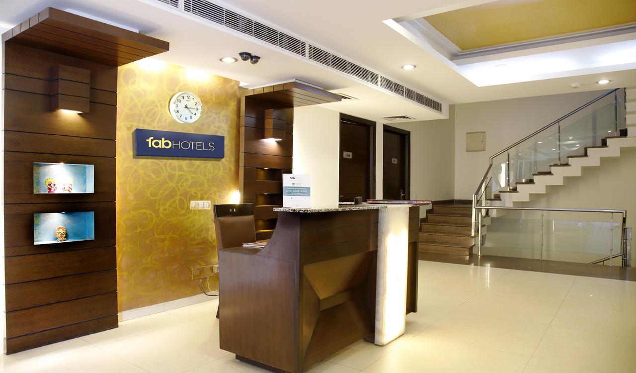 Fabhotel Oasis Dlf Phase 3 Gurgaon Dış mekan fotoğraf