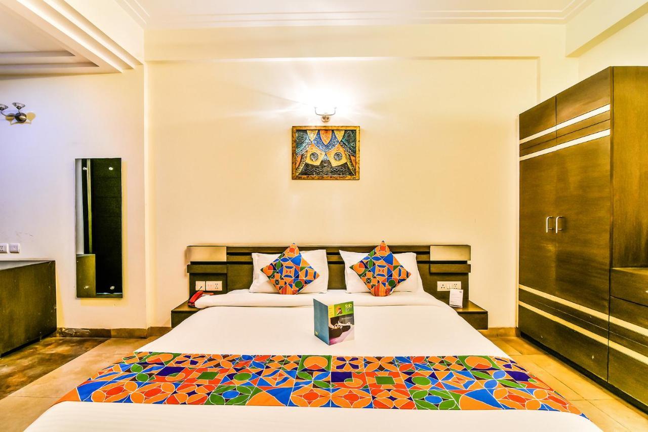 Fabhotel Oasis Dlf Phase 3 Gurgaon Dış mekan fotoğraf